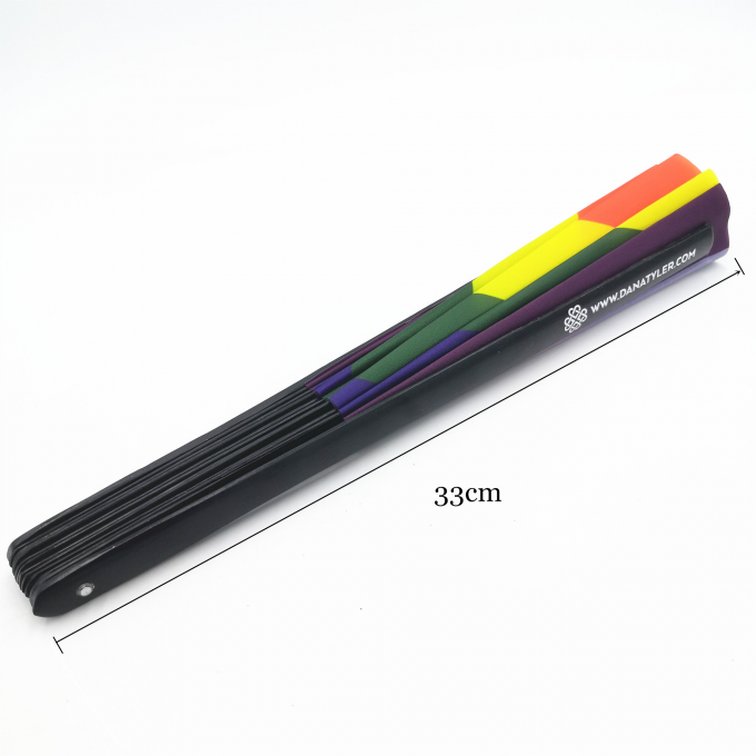 13 pouces Logo personnalisé Ventilateur à main pliable à claque Grand ventilateur à main pliable en bambou Ventilateur à main vide Ventilateur à sublimation à claque pour mariage et danse 2