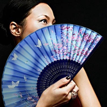 13 pouces Logo personnalisé Ventilateur à main pliable à claque Grand ventilateur à main pliable en bambou Ventilateur à main vide Ventilateur à sublimation à claque pour mariage et danse 10