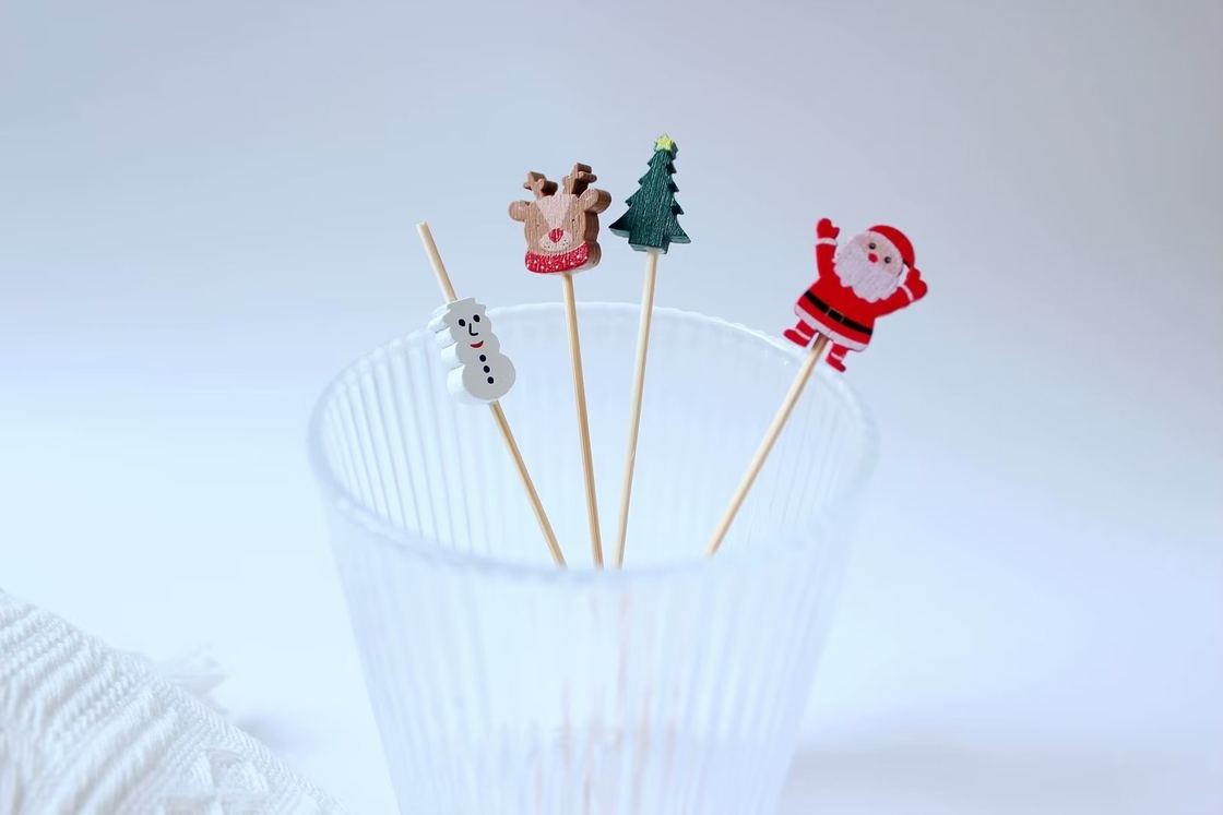 Cocktail skewers with looped knot biodegradable bamboo cocktail picks disposable knotted bamboo picks