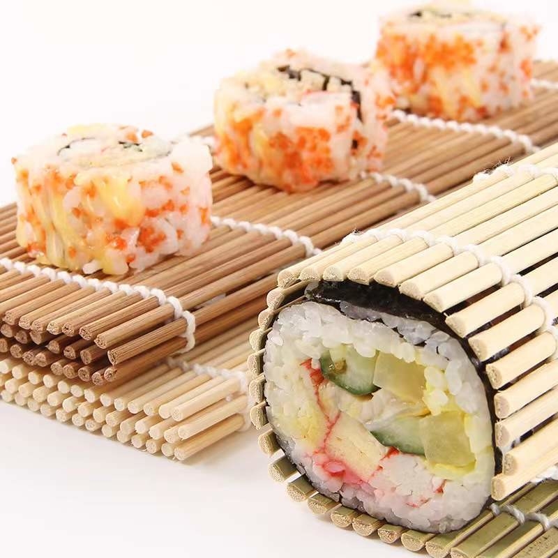 Best Selling Bulk Natural Bamboo Sushi Rolling Mat Hasegawa Roll OPP Packaging Mats for Party Sushi Roll Maker